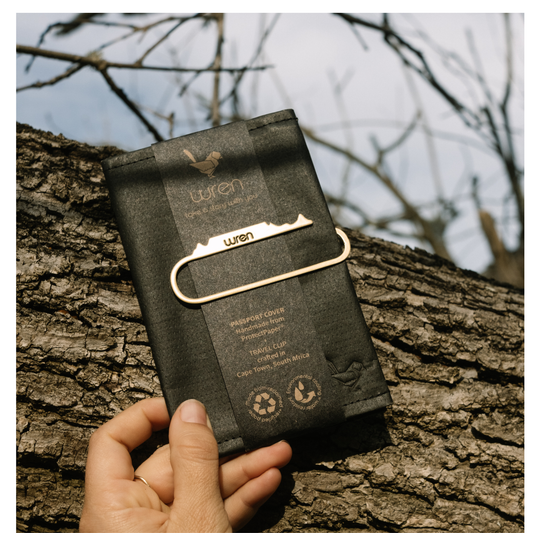 Black Passport Holder - ProtectPaper®