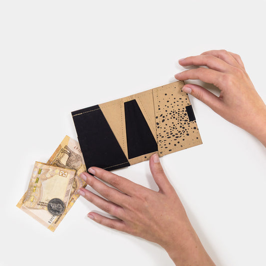 Disappearing Dots: Cheetah Square Wallet - ProtectPaper®