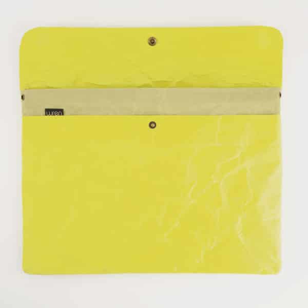 Wren Lemon laptopsleeve Flat open empty
