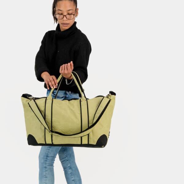 WREN Travel Bag Olive 3 scaled